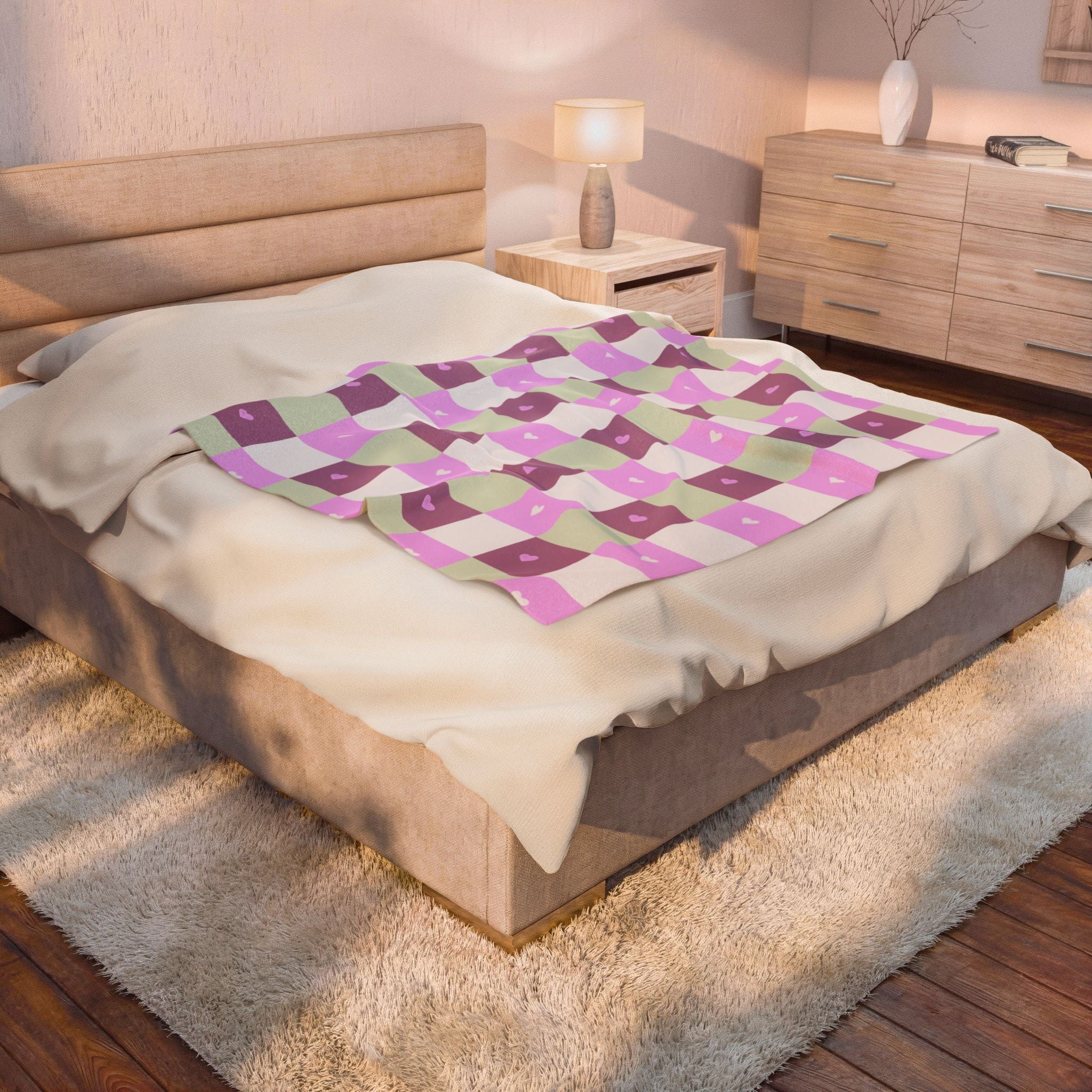 Checker Heart Velveteen Plush Blanket — Pink & Pastel Cozy Throw